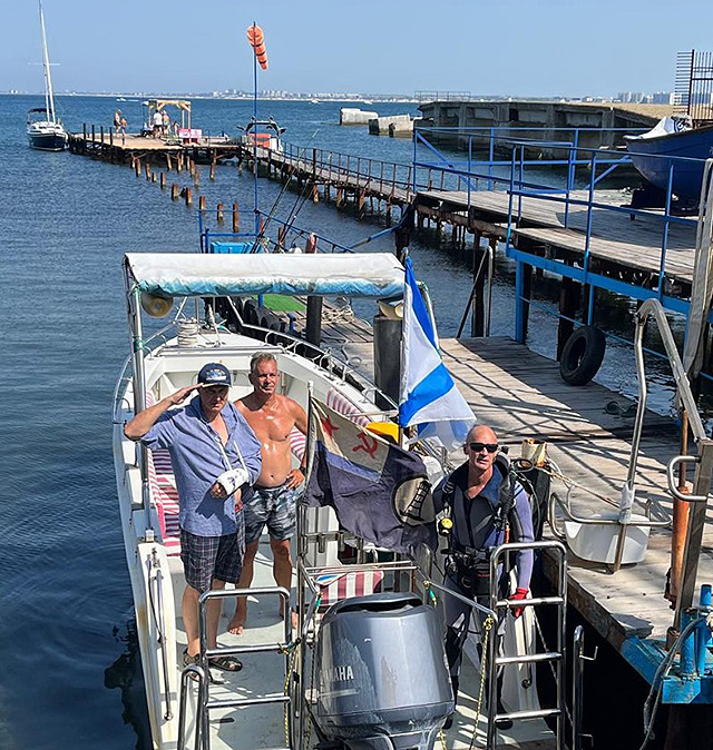 Обследовали большой участок дна от Малой бухты до причалов 27 и 22